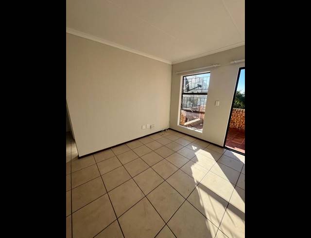 2 BEDROOM PROPERTY TO RENT IN AMAROSA